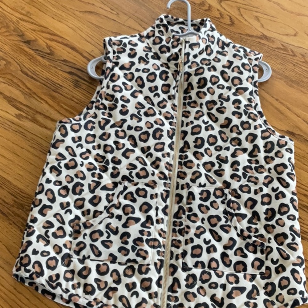 Leopard quilted vest